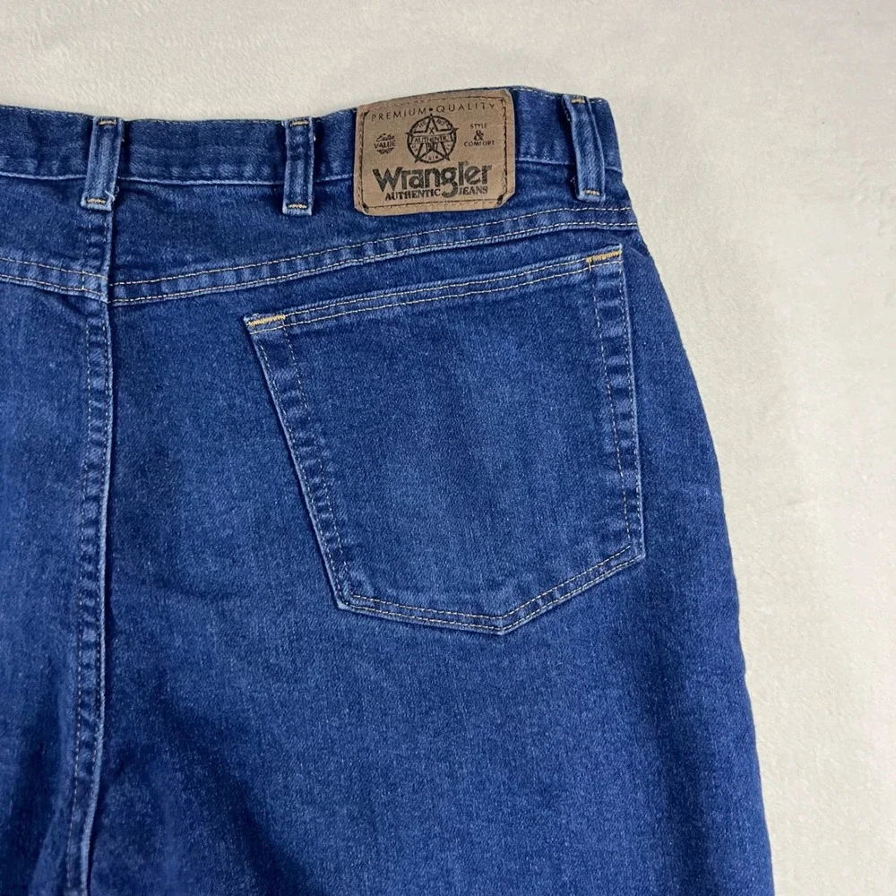 Wrangler Mens‎ Jeans 37x29 Dark Wash Straight Leg Cotton Blend Work Casual